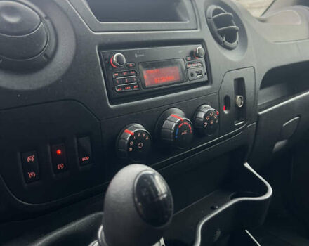 Сірий Рено Мастєр, об'ємом двигуна 2.3 л та пробігом 170 тис. км за 15199 $, фото 17 на Automoto.ua