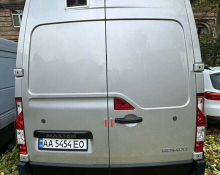 Сірий Рено Мастєр, об'ємом двигуна 2.3 л та пробігом 228 тис. км за 17800 $, фото 17 на Automoto.ua