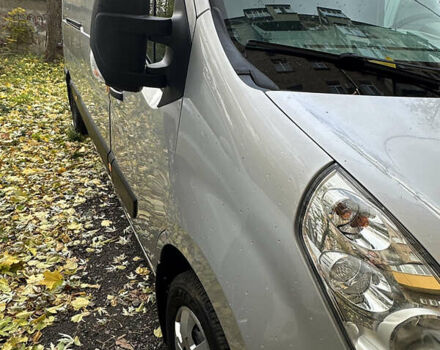 Сірий Рено Мастєр, об'ємом двигуна 2.3 л та пробігом 228 тис. км за 17800 $, фото 5 на Automoto.ua