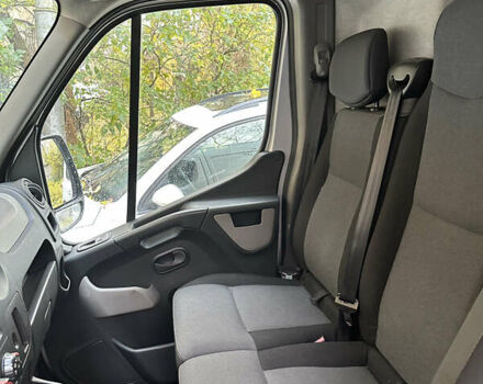 Сірий Рено Мастєр, об'ємом двигуна 2.3 л та пробігом 228 тис. км за 17800 $, фото 9 на Automoto.ua