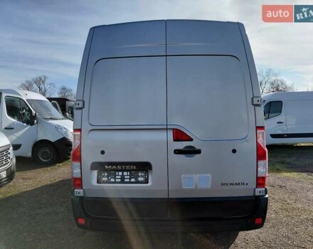 Серый Рено Мастер, объемом двигателя 2.3 л и пробегом 206 тыс. км за 14900 $, фото 3 на Automoto.ua