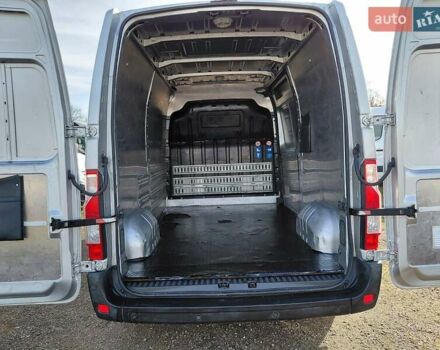 Серый Рено Мастер, объемом двигателя 2.3 л и пробегом 206 тыс. км за 14900 $, фото 34 на Automoto.ua