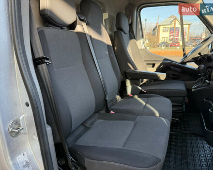 Серый Рено Мастер, объемом двигателя 2.3 л и пробегом 207 тыс. км за 12900 $, фото 13 на Automoto.ua