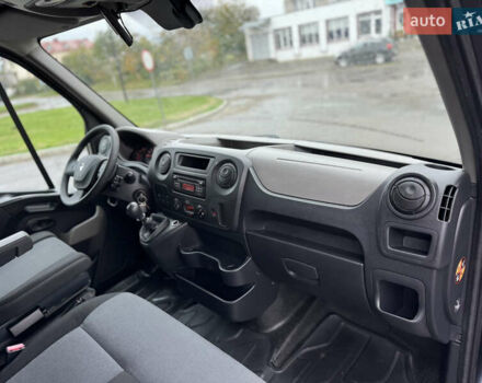 Рено Мастер 2016 в Дубно на Automoto.ua Серый Рено Мастер, объемом двигателя 2.3 л и пробегом 230 тыс. км за 17150 $, фото 41 на Automoto.ua