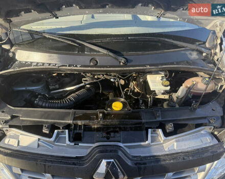 Серый Рено Мастер, объемом двигателя 2.3 л и пробегом 207 тыс. км за 12900 $, фото 16 на Automoto.ua