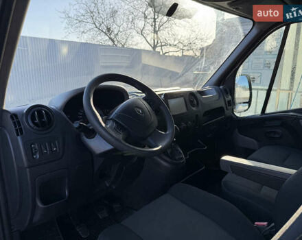 Серый Рено Мастер, объемом двигателя 2.3 л и пробегом 207 тыс. км за 12900 $, фото 8 на Automoto.ua