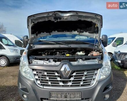 Серый Рено Мастер, объемом двигателя 2.3 л и пробегом 206 тыс. км за 14900 $, фото 13 на Automoto.ua