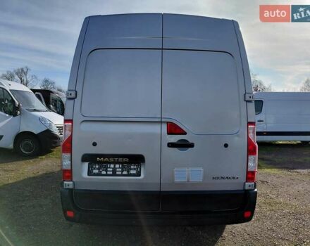 Серый Рено Мастер, объемом двигателя 2.3 л и пробегом 206 тыс. км за 14900 $, фото 36 на Automoto.ua
