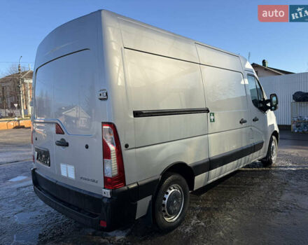 Серый Рено Мастер, объемом двигателя 2.3 л и пробегом 207 тыс. км за 12900 $, фото 3 на Automoto.ua