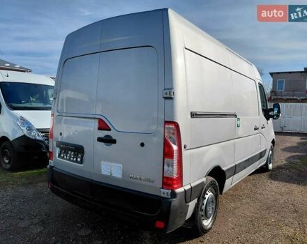 Серый Рено Мастер, объемом двигателя 2.3 л и пробегом 206 тыс. км за 14900 $, фото 4 на Automoto.ua