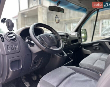 Серый Рено Мастер, объемом двигателя 2.3 л и пробегом 275 тыс. км за 15600 $, фото 9 на Automoto.ua