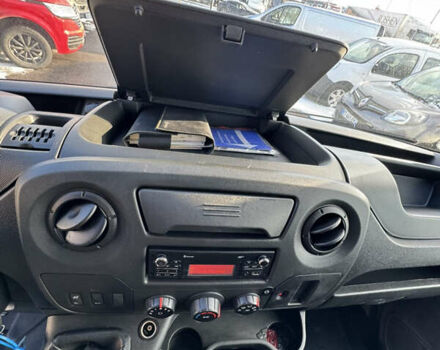 Сірий Рено Мастєр, об'ємом двигуна 2.3 л та пробігом 229 тис. км за 18900 $, фото 13 на Automoto.ua