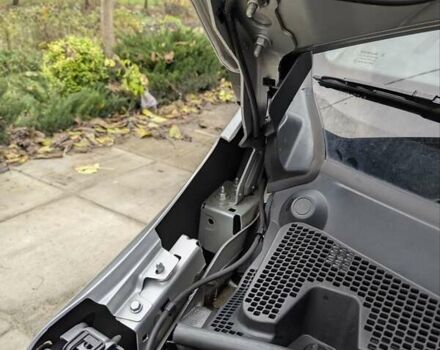 Сірий Рено Мастєр, об'ємом двигуна 2.3 л та пробігом 182 тис. км за 18500 $, фото 51 на Automoto.ua