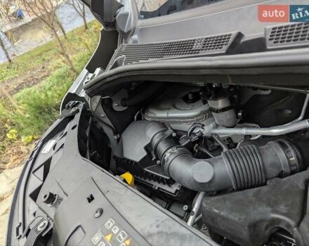 Сірий Рено Мастєр, об'ємом двигуна 2.3 л та пробігом 182 тис. км за 18500 $, фото 55 на Automoto.ua