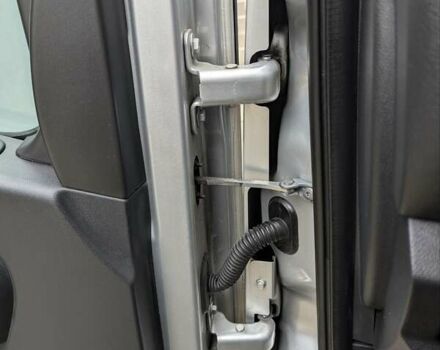 Сірий Рено Мастєр, об'ємом двигуна 2.3 л та пробігом 182 тис. км за 18500 $, фото 21 на Automoto.ua