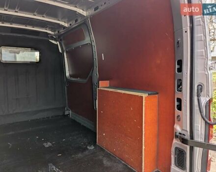 Сірий Рено Мастєр, об'ємом двигуна 2.3 л та пробігом 182 тис. км за 18500 $, фото 47 на Automoto.ua