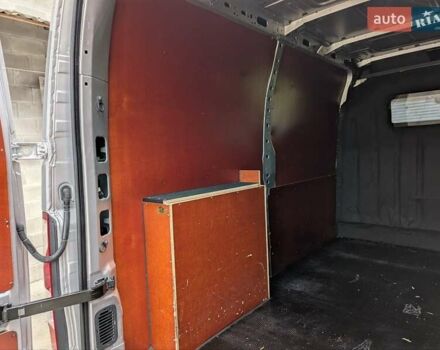 Сірий Рено Мастєр, об'ємом двигуна 2.3 л та пробігом 182 тис. км за 18500 $, фото 48 на Automoto.ua