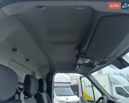 Серый Рено Мастер, объемом двигателя 2.3 л и пробегом 176 тыс. км за 21800 $, фото 26 на Automoto.ua