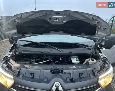 Серый Рено Мастер, объемом двигателя 2.3 л и пробегом 176 тыс. км за 21800 $, фото 25 на Automoto.ua