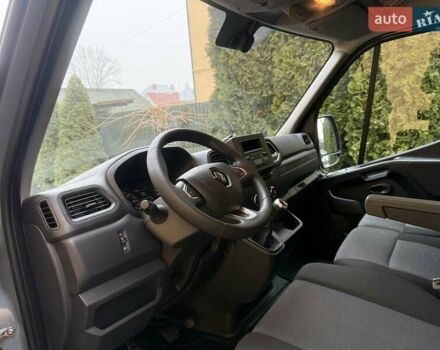 Серый Рено Мастер, объемом двигателя 2.3 л и пробегом 174 тыс. км за 18900 $, фото 56 на Automoto.ua