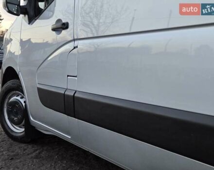 Серый Рено Мастер, объемом двигателя 2.3 л и пробегом 152 тыс. км за 19900 $, фото 9 на Automoto.ua