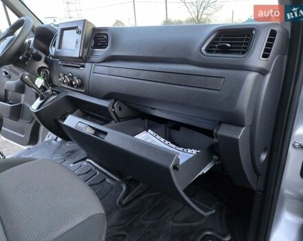 Серый Рено Мастер, объемом двигателя 2.3 л и пробегом 152 тыс. км за 19900 $, фото 27 на Automoto.ua