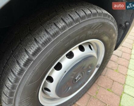 Серый Рено Мастер, объемом двигателя 2.3 л и пробегом 174 тыс. км за 18900 $, фото 24 на Automoto.ua