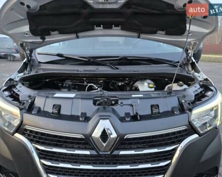 Серый Рено Мастер, объемом двигателя 2.3 л и пробегом 152 тыс. км за 19900 $, фото 22 на Automoto.ua