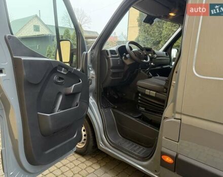 Серый Рено Мастер, объемом двигателя 2.3 л и пробегом 174 тыс. км за 18900 $, фото 46 на Automoto.ua