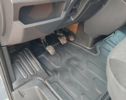 Серый Рено Мастер, объемом двигателя 0 л и пробегом 50 тыс. км за 27950 $, фото 37 на Automoto.ua