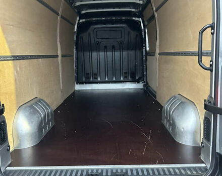 Серый Рено Мастер, объемом двигателя 2.3 л и пробегом 176 тыс. км за 21800 $, фото 40 на Automoto.ua