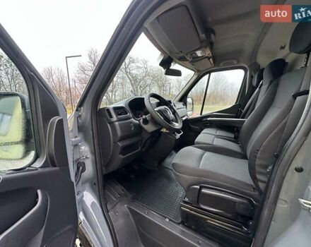 Серый Рено Мастер, объемом двигателя 2.3 л и пробегом 221 тыс. км за 21699 $, фото 18 на Automoto.ua