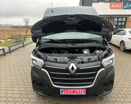 Серый Рено Мастер, объемом двигателя 2.3 л и пробегом 221 тыс. км за 21699 $, фото 13 на Automoto.ua