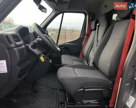 Серый Рено Мастер, объемом двигателя 2.3 л и пробегом 229 тыс. км за 27500 $, фото 16 на Automoto.ua