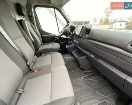 Сірий Рено Мастєр, об'ємом двигуна 2 л та пробігом 211 тис. км за 21999 $, фото 37 на Automoto.ua