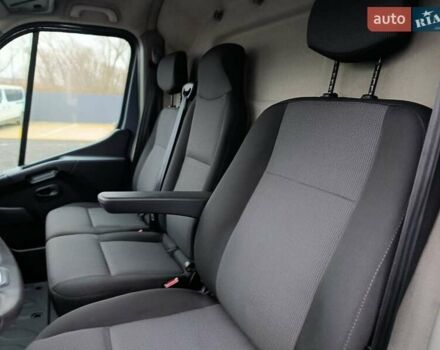 Серый Рено Мастер, объемом двигателя 2.3 л и пробегом 291 тыс. км за 21897 $, фото 25 на Automoto.ua