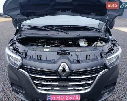 Серый Рено Мастер, объемом двигателя 2.3 л и пробегом 291 тыс. км за 21897 $, фото 27 на Automoto.ua