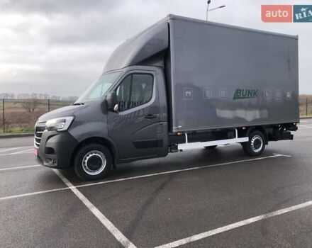 Серый Рено Мастер, объемом двигателя 2.3 л и пробегом 229 тыс. км за 27500 $, фото 2 на Automoto.ua