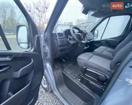 Сірий Рено Мастєр, об'ємом двигуна 2.3 л та пробігом 197 тис. км за 21799 $, фото 46 на Automoto.ua