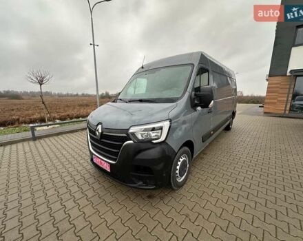 Серый Рено Мастер, объемом двигателя 2.3 л и пробегом 221 тыс. км за 21699 $, фото 2 на Automoto.ua