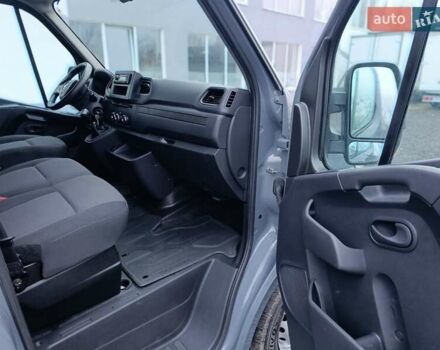 Серый Рено Мастер, объемом двигателя 2.3 л и пробегом 291 тыс. км за 21897 $, фото 18 на Automoto.ua