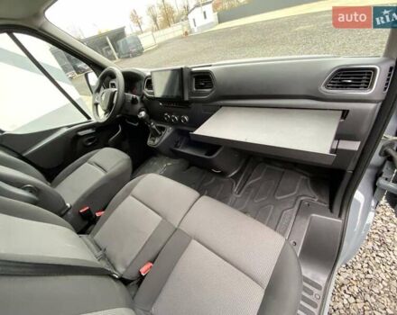 Сірий Рено Мастєр, об'ємом двигуна 2 л та пробігом 211 тис. км за 21999 $, фото 33 на Automoto.ua