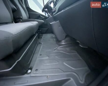 Сірий Рено Мастєр, об'ємом двигуна 2.3 л та пробігом 197 тис. км за 21799 $, фото 45 на Automoto.ua