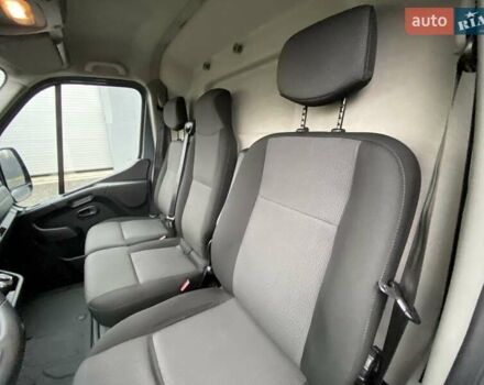 Серый Рено Мастер, объемом двигателя 2.3 л и пробегом 196 тыс. км за 20997 $, фото 25 на Automoto.ua