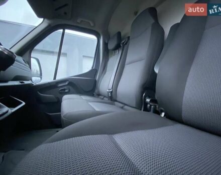 Сірий Рено Мастєр, об'ємом двигуна 2.3 л та пробігом 197 тис. км за 21799 $, фото 47 на Automoto.ua