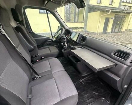 Серый Рено Мастер, объемом двигателя 2.3 л и пробегом 289 тыс. км за 31899 $, фото 31 на Automoto.ua