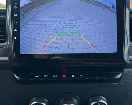 Сірий Рено Мастєр, об'ємом двигуна 2.3 л та пробігом 289 тис. км за 23497 $, фото 29 на Automoto.ua