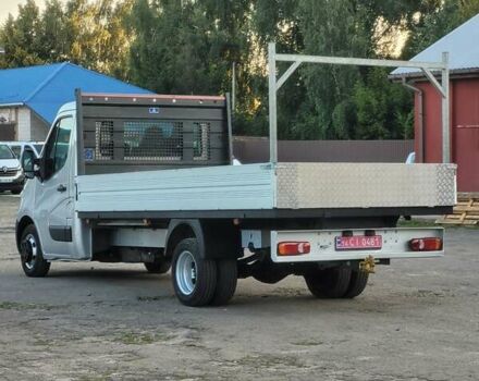 Серый Рено Мастер, объемом двигателя 2.3 л и пробегом 71 тыс. км за 25300 $, фото 12 на Automoto.ua