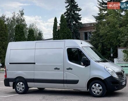 Серый Рено Мастер, объемом двигателя 2.3 л и пробегом 260 тыс. км за 16900 $, фото 1 на Automoto.ua