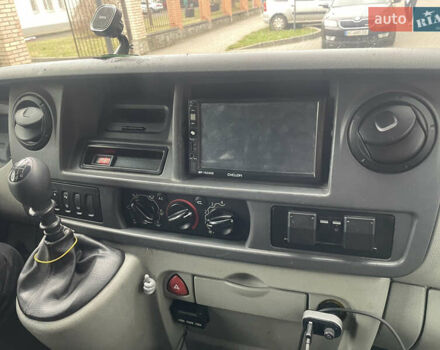 Серый Рено Мастер, объемом двигателя 2.5 л и пробегом 564 тыс. км за 7400 $, фото 4 на Automoto.ua